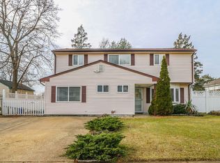 39 Thomas St, Old Bridge, NJ 08857