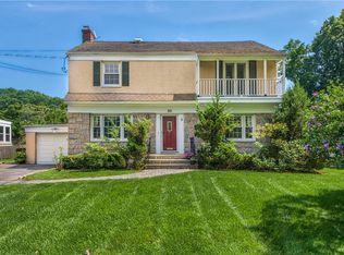52 Stratford Rd, New Rochelle, NY 10804