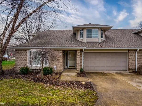 107 Furnace Run Dr, Akron, OH 44307