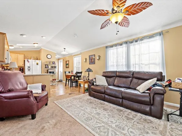 72 Golden Era Circle, Alfred, ME 04002