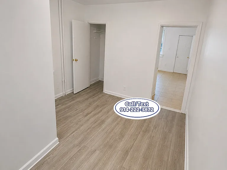 349 Walnut St #2R — Photo 2