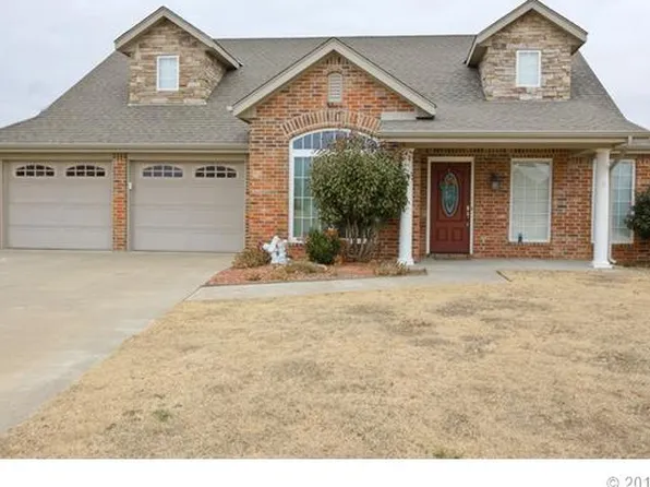 5561 Lauren Ct, Bartlesville, OK 74006