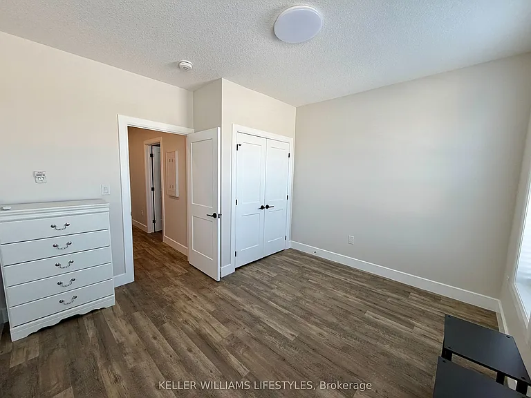 537 Talbot St #3 — Photo 18