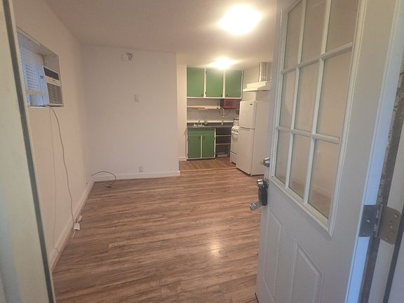 3rd image of 1451 53rd Ave #3
