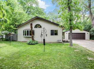 10913 5th St NE, Blaine, MN 55434