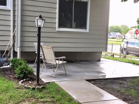 5th image of 23160 Battelle Ave