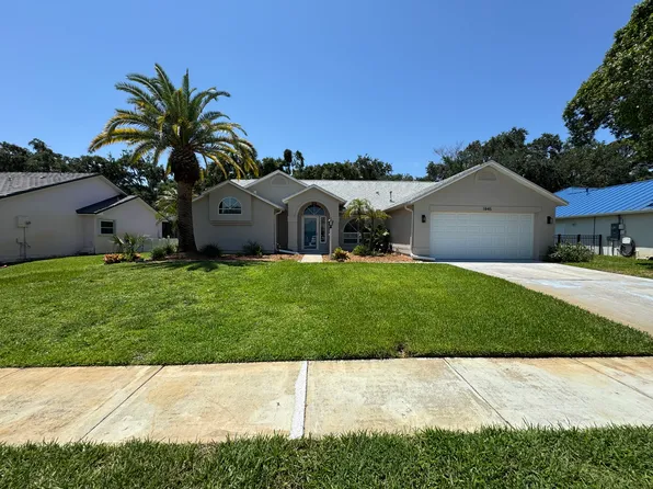 1845 Blue Heron Dr, Melbourne, FL 32940