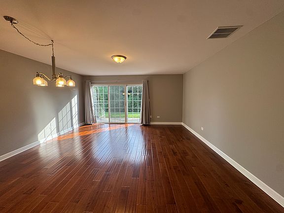 2nd image of 1792 Nature Ct