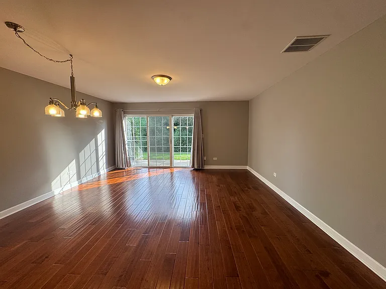 1792 Nature Ct — Photo 2