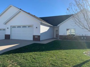 529 Autumn Ln APT C, Cedar Falls, IA 50613