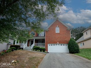 1458 Whisperwood Ln, Lawrenceville, GA 30043