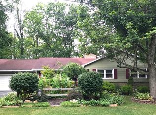 550 Northwood Dr, Akron, OH 44313