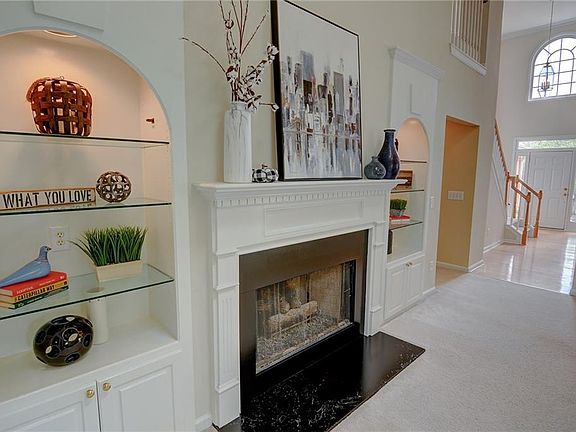 4th image of 4775 Avocet Dr