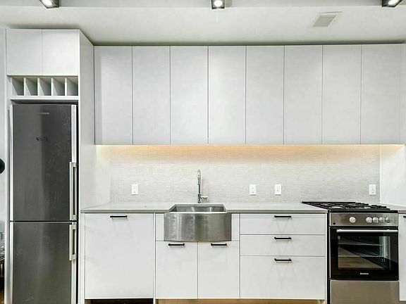3rd image of 42-22 27th St #361