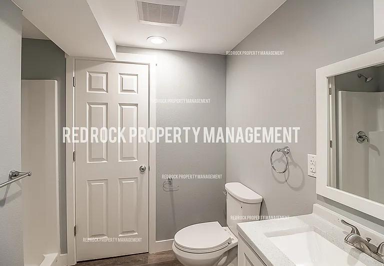 15313 E Broadway Ave — Photo 14