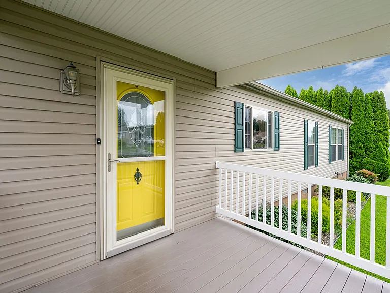 27723 Crozet Dr — Photo 35