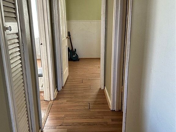 3rd image of 7405 Orcutt Ave