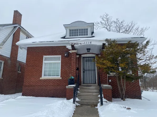 1116 Carmel St, Highland Park, MI 48203