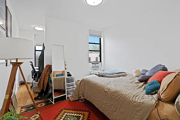 Rented by Nest Seekers International | media 3