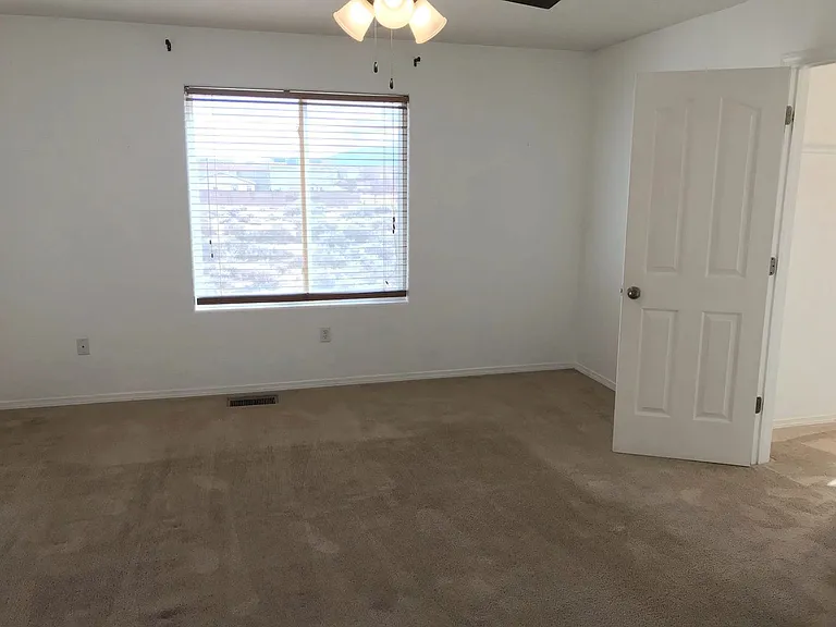 3612 Clear Creek Rd NE — Photo 29