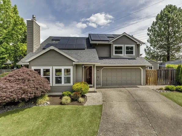 16541 NW Meadowgrass Ct, Beaverton, OR 97006