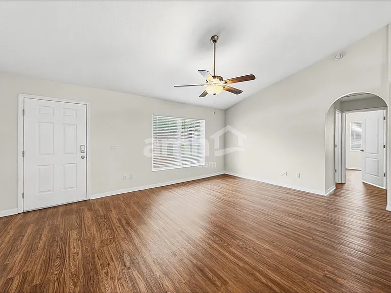 331 Valley Edge Dr — Photo 7