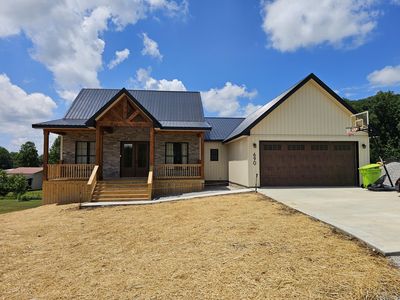 690 Laredo Dr, London, KY, 40741