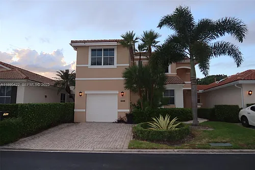 8189 Sandpiper Way Photo 1