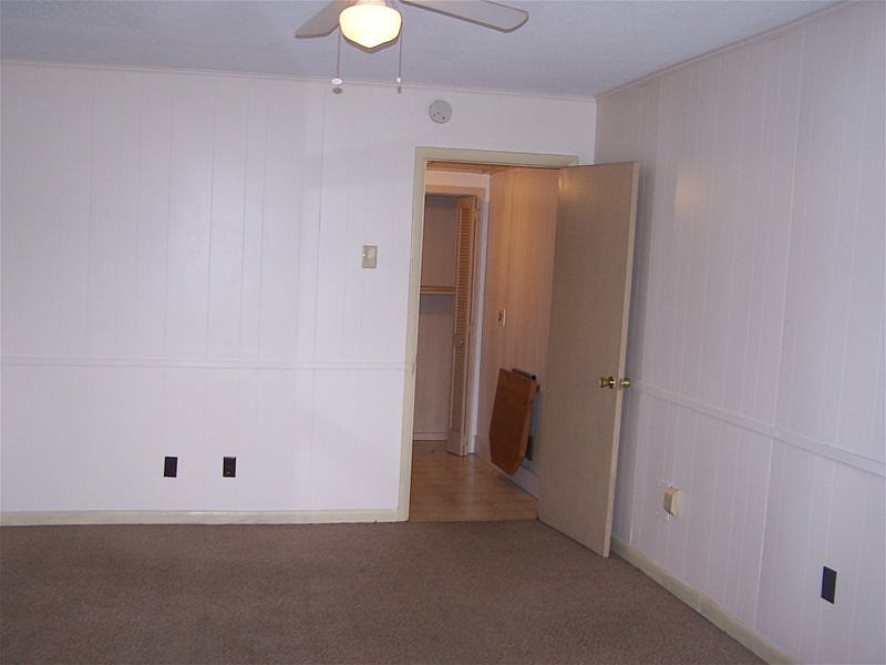 2nd image of 352 Old E King St APT 10