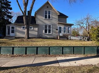 641 Webster St, Traverse City, MI 49686