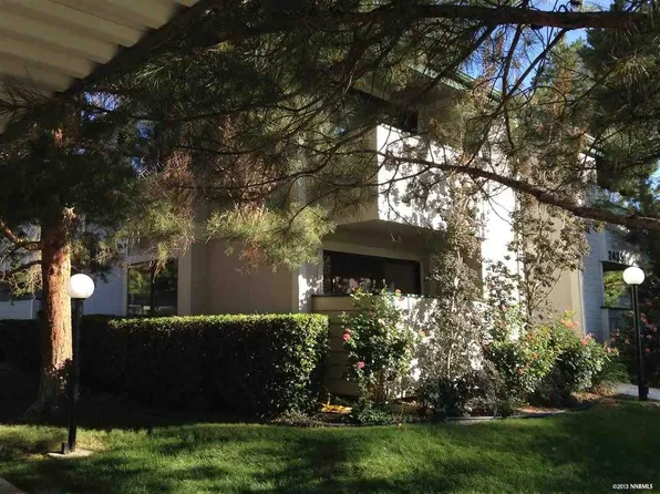 2435 Sycamore Glen Dr, Sparks, NV 89434