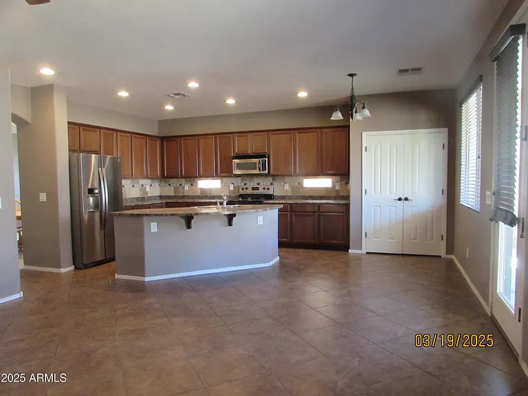 17774 W Bridger St — Photo 9