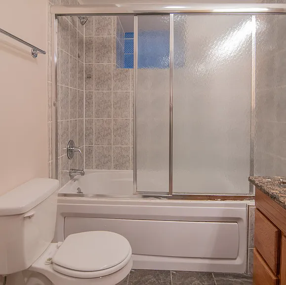 1546 N Mohawk St #1 — Photo 15