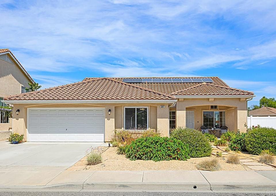 1st image of 502 Portico Dr