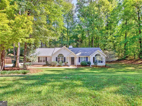 194 Ivy Trace Blvd, Newnan, GA 30265