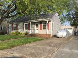 1311 S Elm St, Henderson, KY 42420