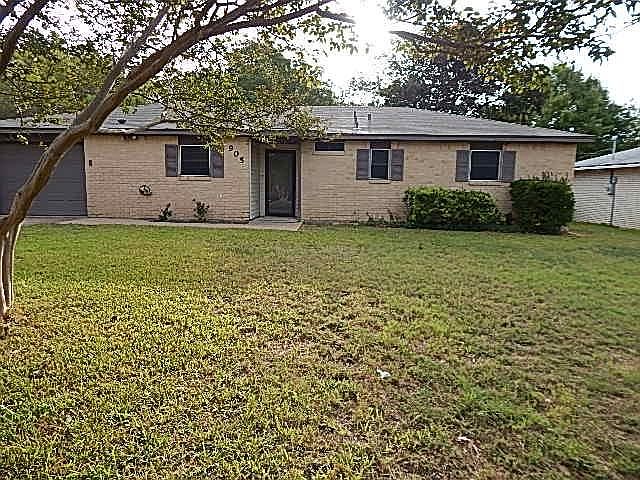 1st image of 905 Bunker Hill Dr