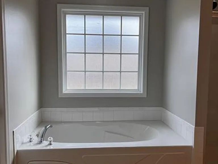73 Pulaski St — Photo 12