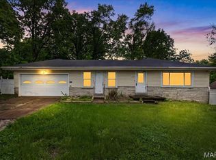2360 Chambers Rd, Saint Louis, MO 63136