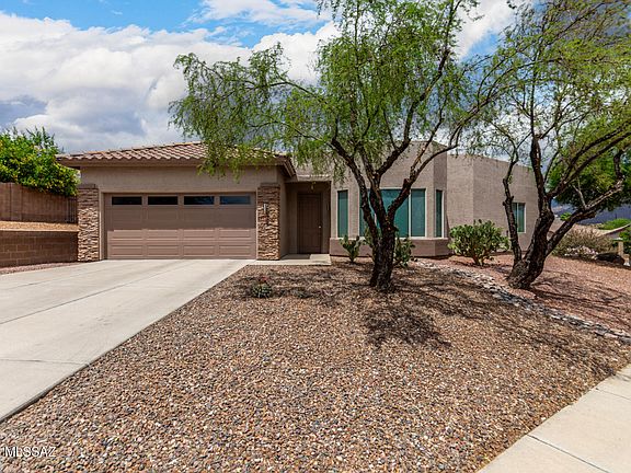 2nd image of 2404 W Tortolita Bluffs Dr