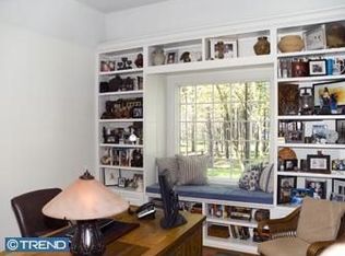 7 Sweet Gum Ct, Medford, NJ 08055