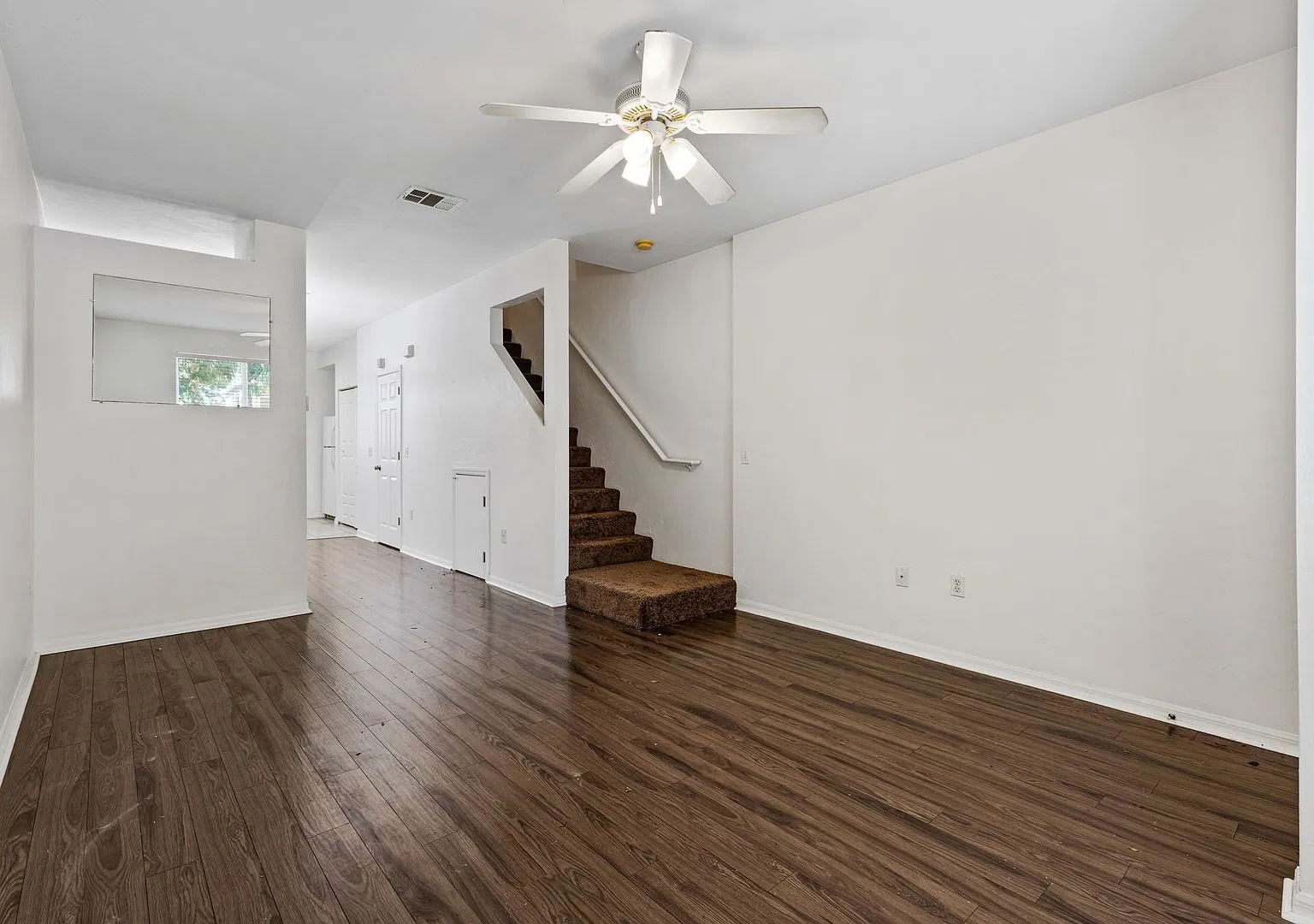 Rent Reduced! Two Story Townhouse — Photo 3