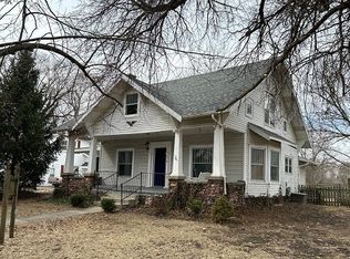 218 N Maple St, Lamoni, IA 50140