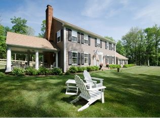 9 Oak Knoll Rd, Mendham, NJ 07945