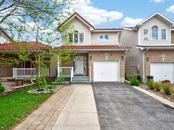 435 Maureen St, Kingston, ON K7K 7M2