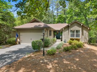 11 Pine Garden Way Dr, Salem, SC 29676