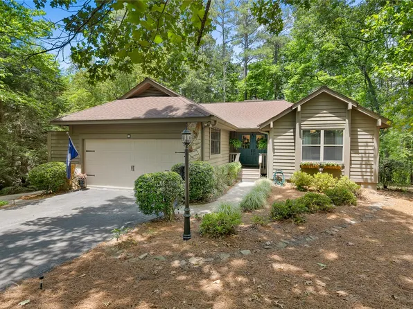 11 Pine Garden Way Dr, Salem, SC 29676