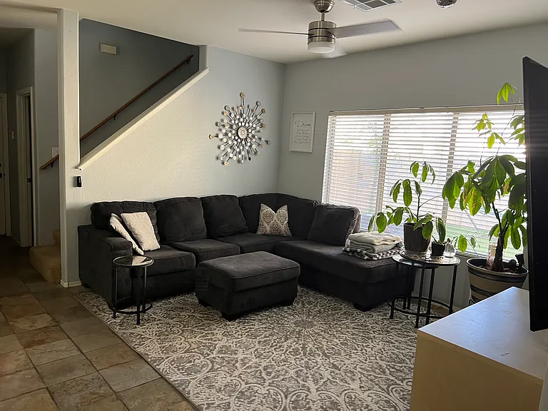 21841 N 40th Pl — Photo 4