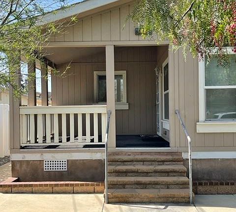 2nd image of 34089 Avenue I