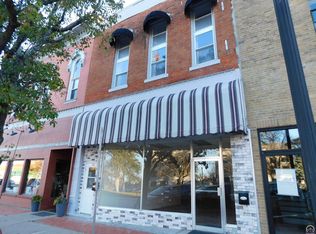 119 W 4th St, Holton, KS 66436